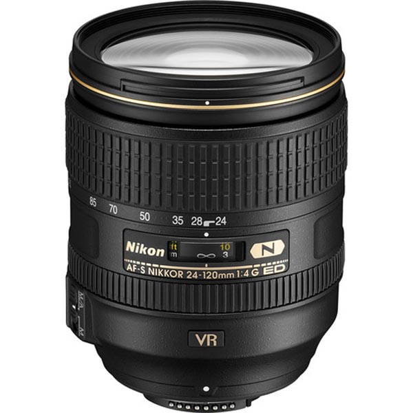Best Travel Lens for Nikon FX Full Frame DSLRs